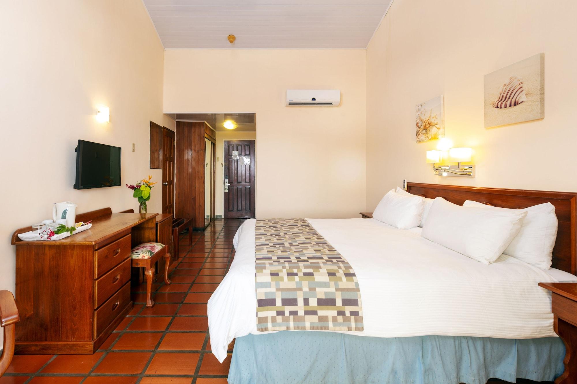แกรฟตัน บีช รีสอร์ต Hotel Black Rock ภายนอก รูปภาพ