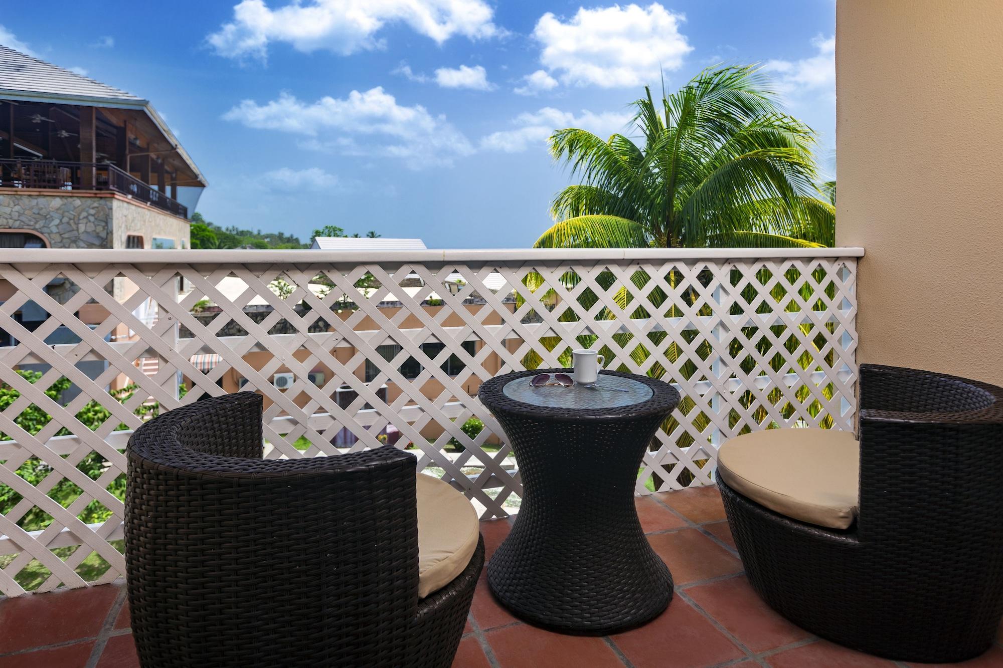 แกรฟตัน บีช รีสอร์ต Hotel Black Rock ภายนอก รูปภาพ