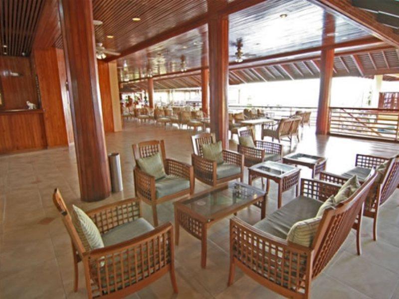 แกรฟตัน บีช รีสอร์ต Hotel Black Rock ภายนอก รูปภาพ