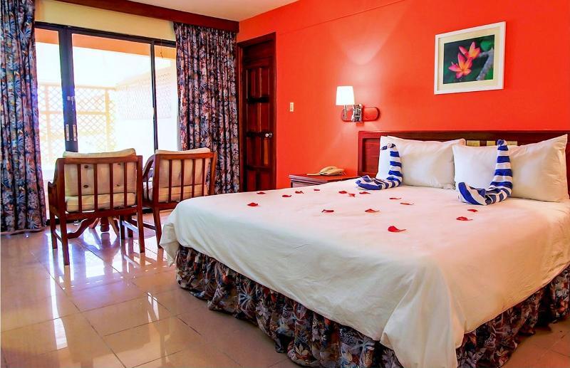 แกรฟตัน บีช รีสอร์ต Hotel Black Rock ภายนอก รูปภาพ